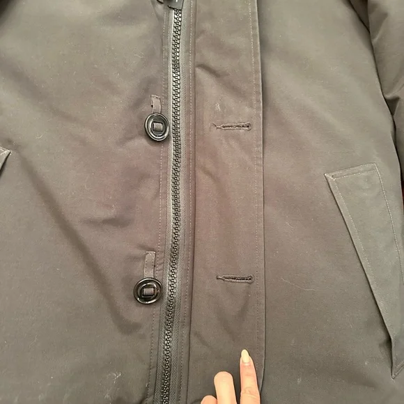 Canada Goose Mens jacket - Picture 2 of 6